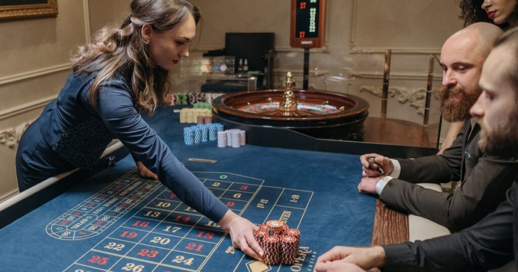 Saba Play Casino, VIVA88, live casino, game bàn